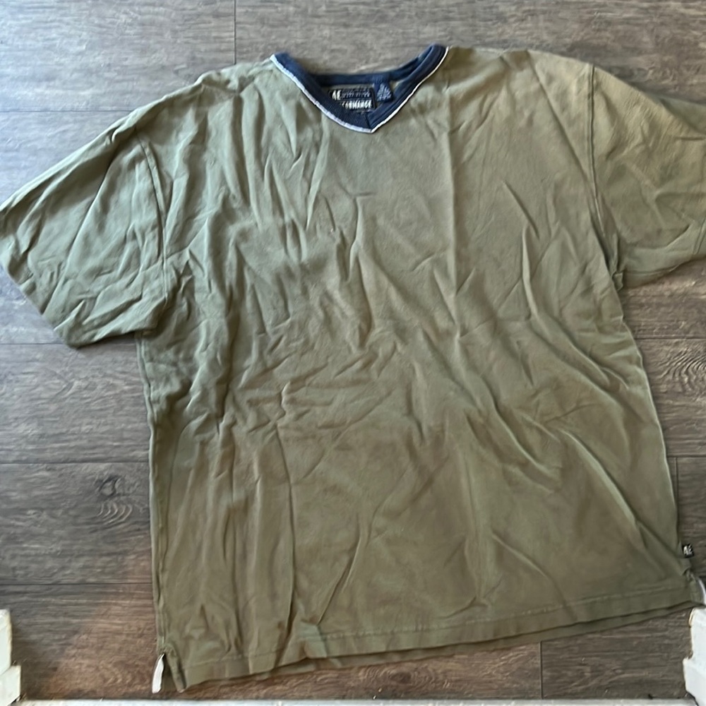 Vintage v neck tee